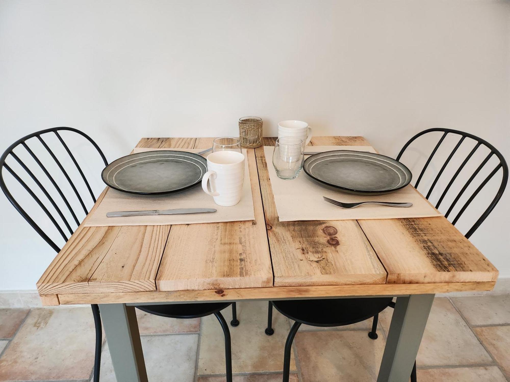 Domaine Les Gendalis Bed & Breakfast Saint-Saturnin-les-Avignon Luaran gambar