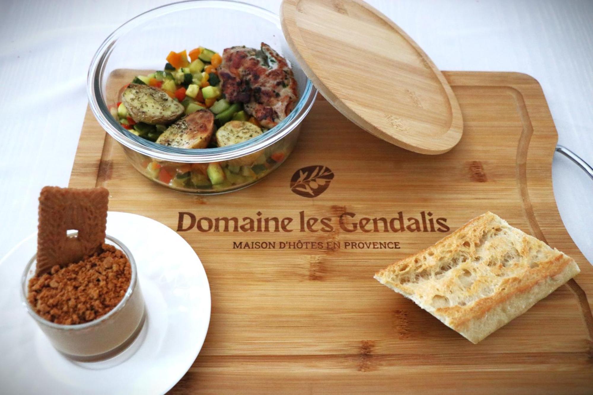 Domaine Les Gendalis Bed & Breakfast Saint-Saturnin-les-Avignon Luaran gambar